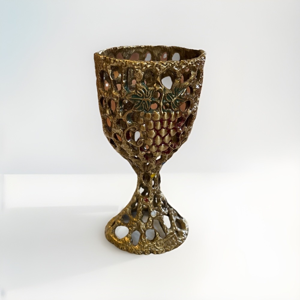 Hand Painted VTG Judiaca Brutalist Brass Kiddush Cup Holder Tamar Israel 5"